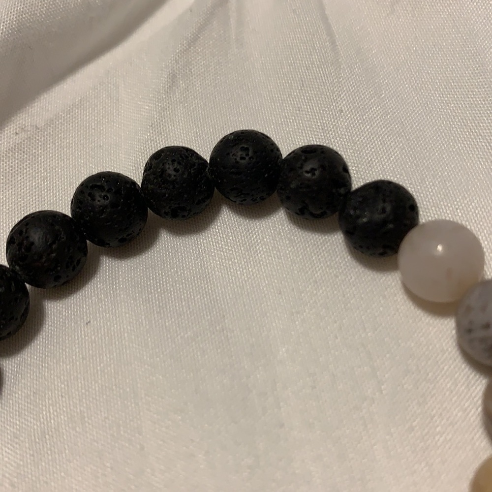 ✨ Bundle 2 for $12. Crystal Essential Oil Bracelet. - Picture 3 of 4